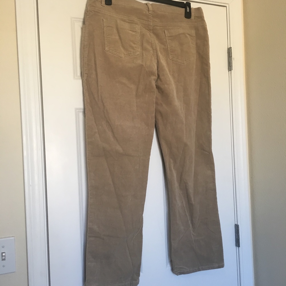 Large Planet Motherhood Beige Maternity Pants - Picture 5 of 7